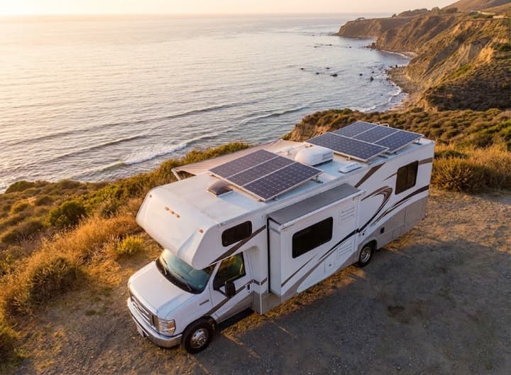 rv-with-rooftop-solar-system-ocean-view